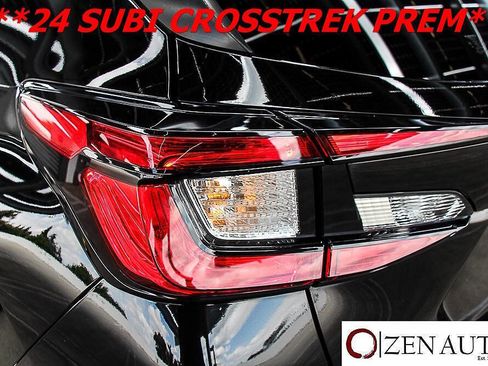 Used 2024 Subaru Crosstrek 2.0i Premium AWD/4WD image 39
