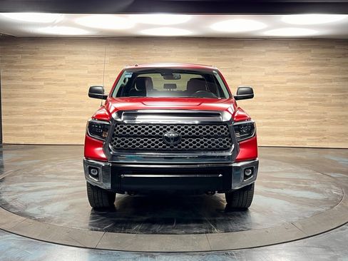 Used 2019 Toyota Tundra SR5 w/ TRD Off Road Package image 17