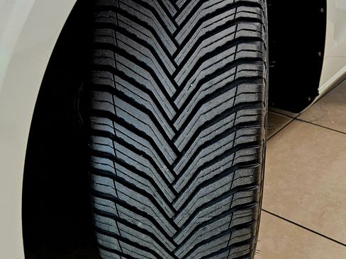 Used 2021 Volvo S60 T5 R-Design image 42