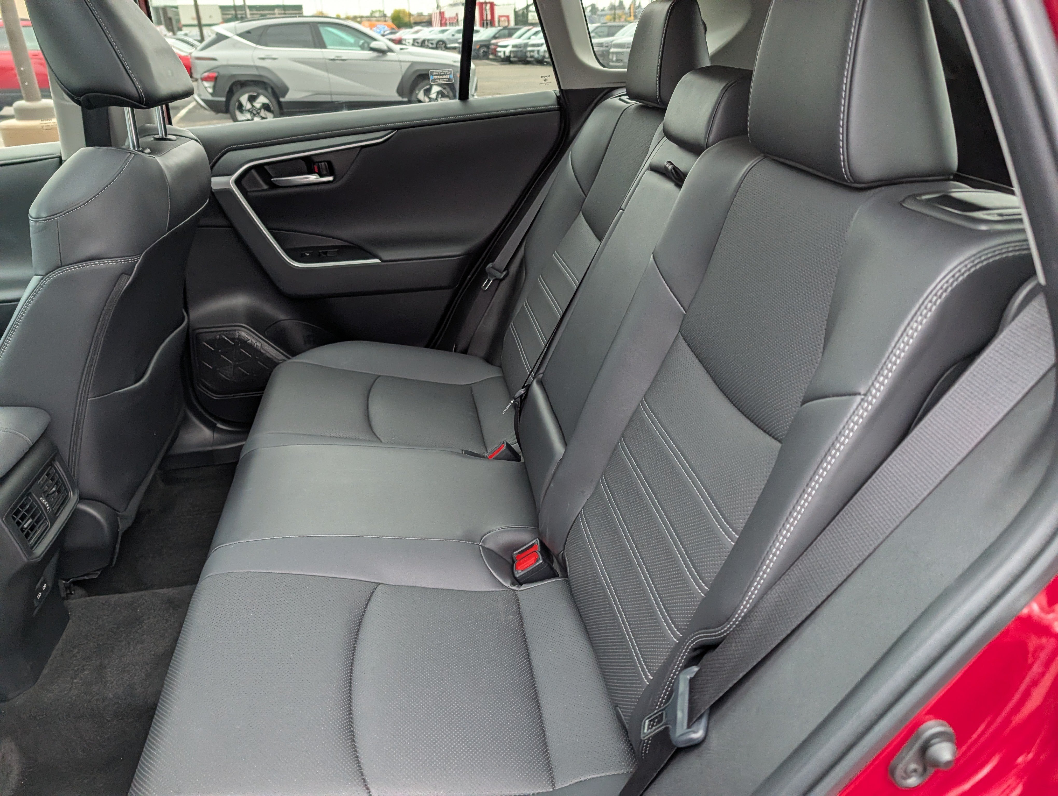 Used 2023 Toyota RAV4 Limited AWD/4WD image 12