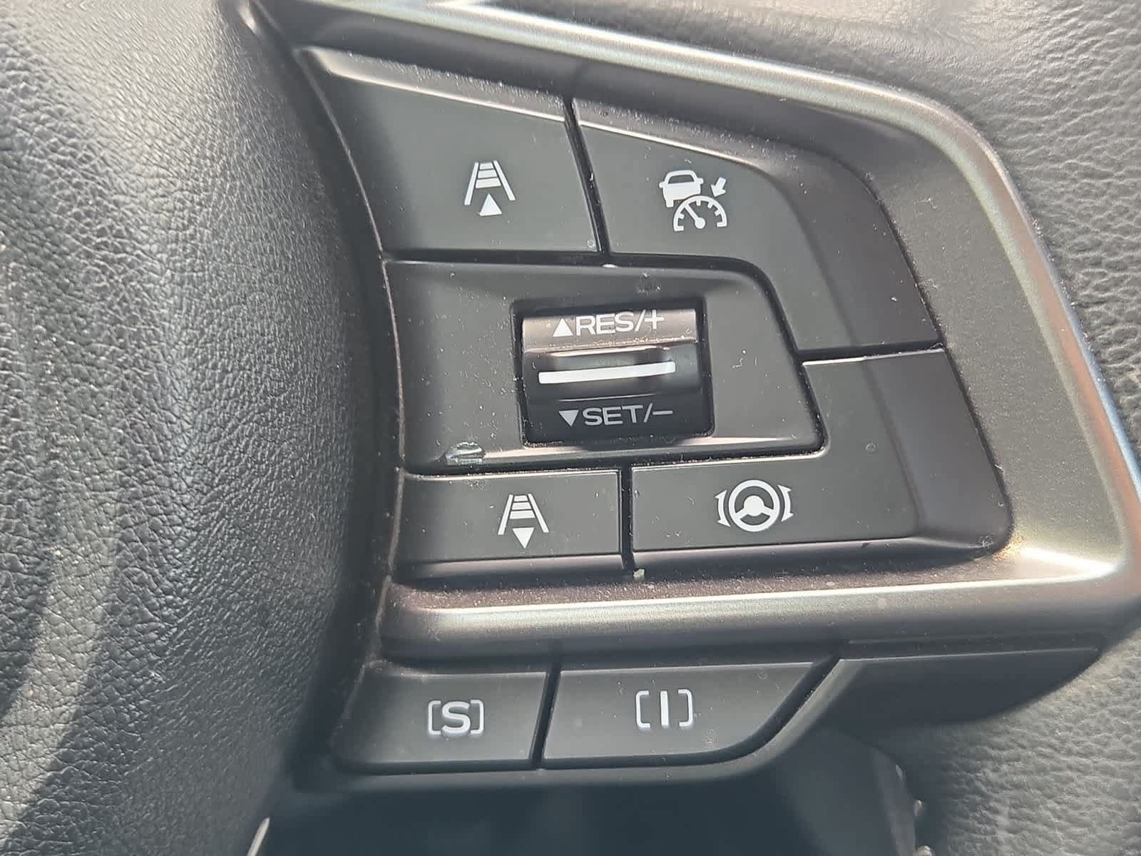 Used 2024 Subaru Forester Premium AWD/4WD image 25