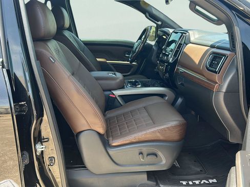 Used 2021 Nissan Titan Platinum Reserve w/ Off Road Protection Package AWD/4WD image 21