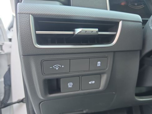 Used 2025 Hyundai Sonata SEL FWD image 18