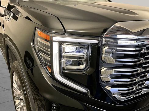 Certified 2025 GMC Sierra 1500 Denali w/ Denali Reserve Package AWD/4WD image 27