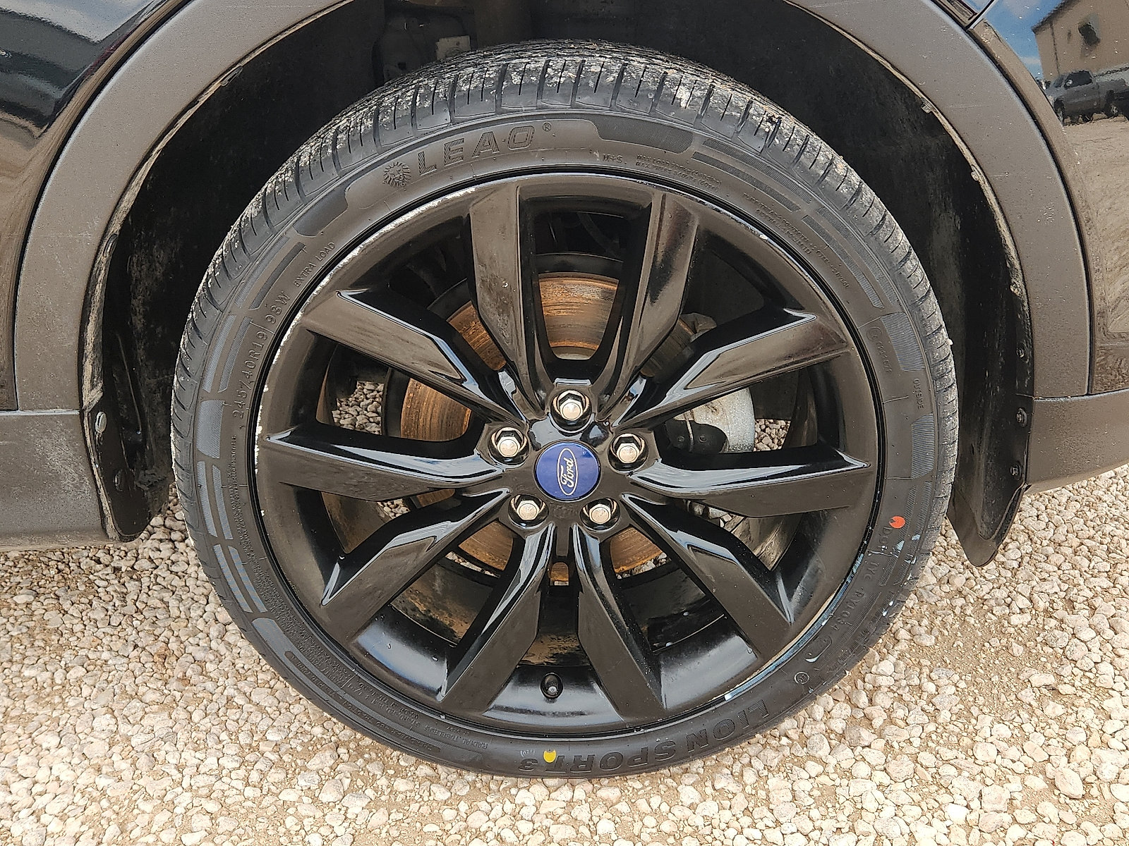 Used 2018 Ford Escape SE w/ SE Sport Appearance Package FWD image 7