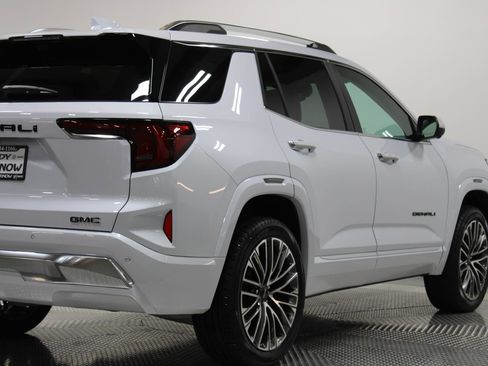 New 2026 GMC Terrain Denali w/ LPO, Black Badging Package image 13