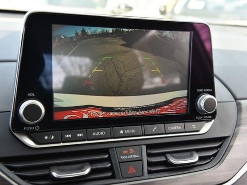 Certified 2025 Nissan Altima 2.5 SV image 13