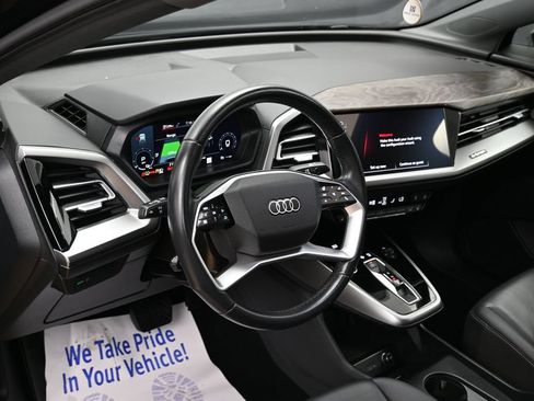 Used 2024 Audi Q4 e-tron Premium Plus AWD/4WD image 19