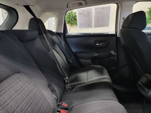 Certified 2023 Honda HR-V LX image 15