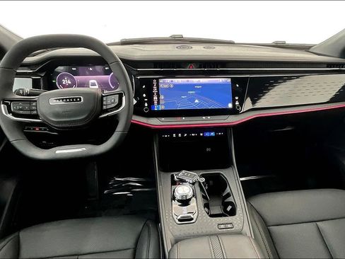 Used 2025 Jeep Wagoneer S Limited image 19