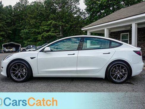 Used 2021 Tesla Model 3 Standard Range Plus RWD image 8