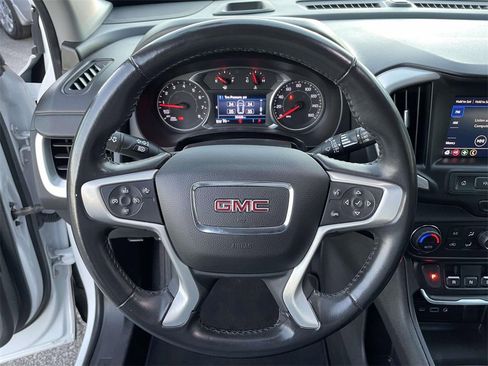 Used 2021 GMC Terrain SLE w/ Driver Convenience Package image 16