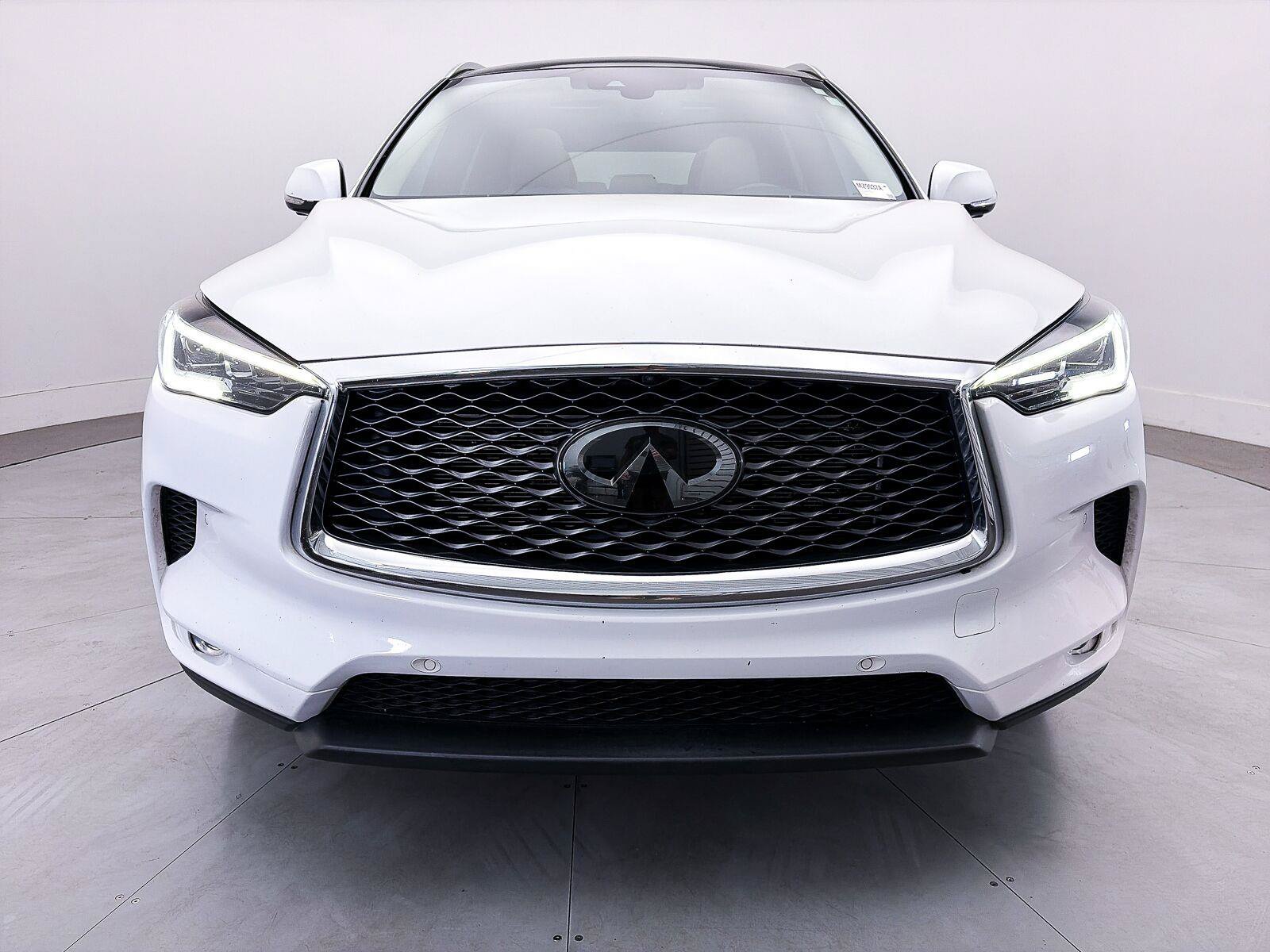Used 2020 INFINITI QX50 Essential w/ Convenience Package AWD/4WD image 2