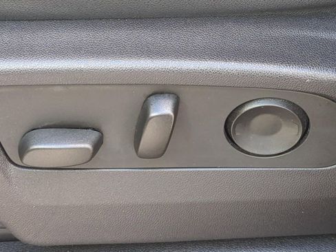 Used 2023 GMC Sierra 1500 SLT w/ SLT Premium Plus Package image 18