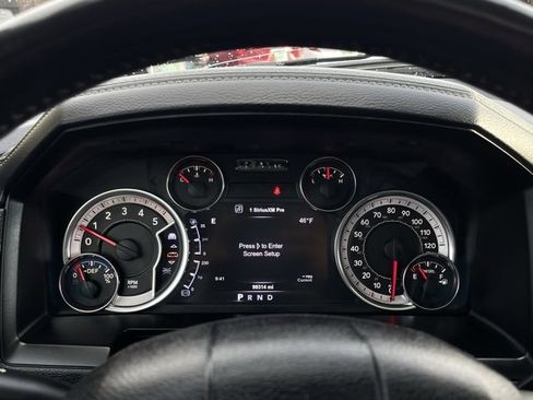 Used 2017 RAM 3500 Laramie w/ Convenience Group image 13