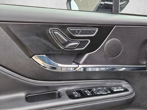 Used 2025 Lincoln Corsair FWD image 23