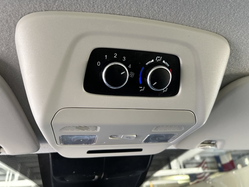 Used 2024 Ford Transit 350 XLT RWD image 18