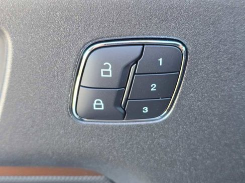 New 2025 Ford Bronco Sport Outer Banks w/ Sasquatch Outer Banks Package image 17