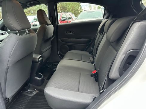Used 2022 Honda HR-V Sport image 14