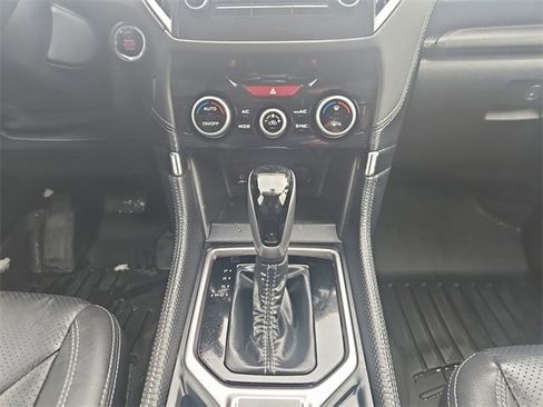 Used 2023 Subaru Forester Touring image 11