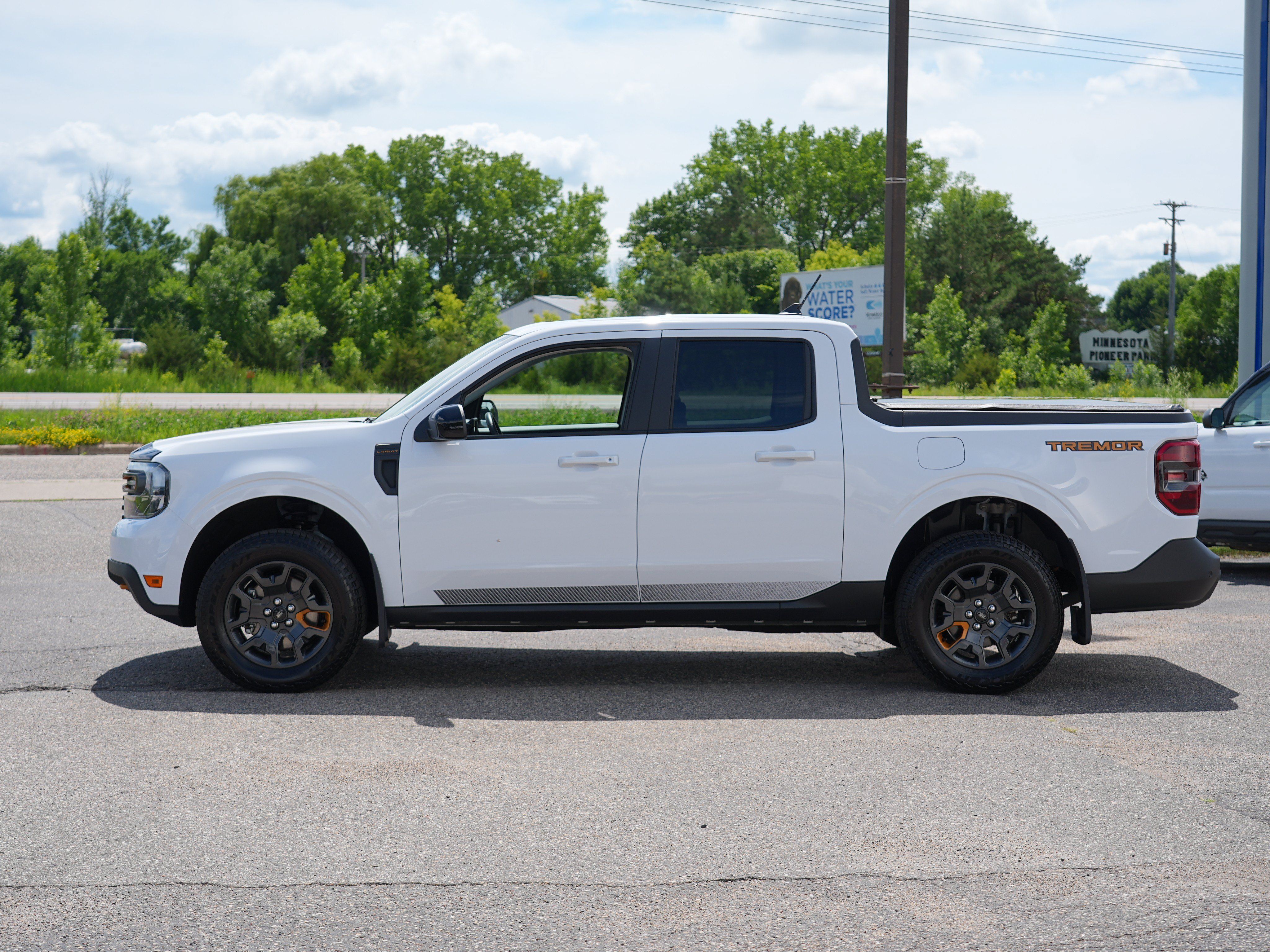 Used 2024 Ford Maverick Tremor w/ Tremor Off-Road Package AWD/4WD image 7