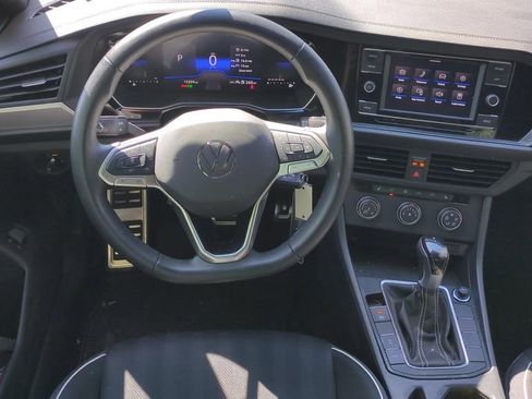 Used 2024 Volkswagen Jetta Sport image 21