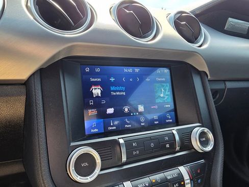 Used 2021 Ford Mustang GT Premium w/ Black Accent Package RWD image 16
