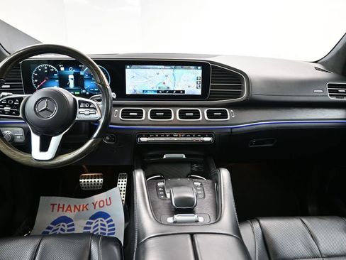Used 2021 Mercedes-Benz GLS 580 4MATIC image 35