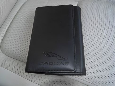 Used 2021 Jaguar F-PACE S AWD/4WD image 37