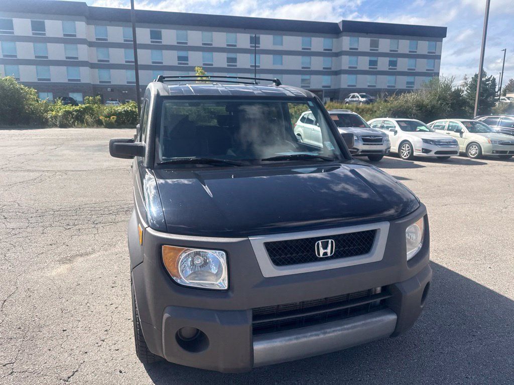 Used 2004 Honda Element EX image 5