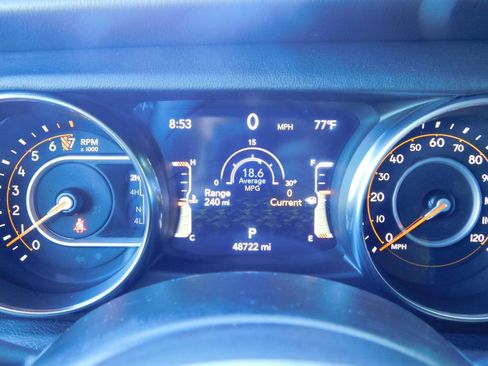 Used 2021 Jeep Gladiator Overland w/ Popular Equipment Package AWD/4WD image 7