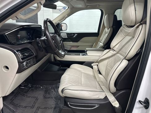 Used 2019 Lincoln Navigator L Black Label w/ Cargo Package AWD/4WD image 20