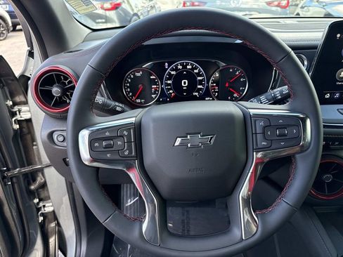Used 2025 Chevrolet Blazer RS w/ Enhanced Convenience Package image 46