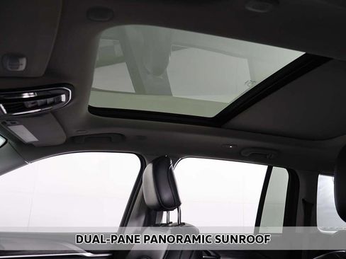 Used 2023 Jeep Grand Cherokee 4WD 4xe image 4
