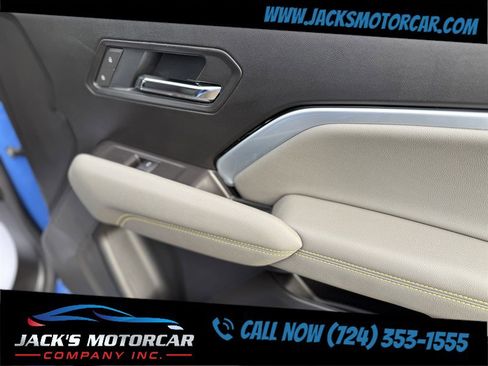 Used 2025 Chevrolet Colorado ZR2 w/ Technology Package image 21