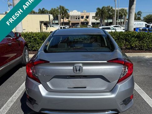 Used 2020 Honda Civic LX image 4