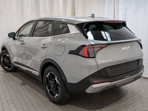 New 2026 Kia Sportage EX image 4