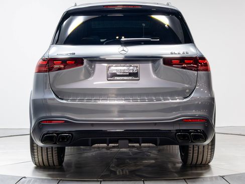 Used 2026 Mercedes-Benz GLS 63 AMG 4MATIC image 54