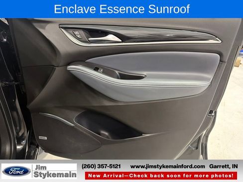 Used 2021 Buick Enclave Essence w/ Sound and Sites Package FWD image 33