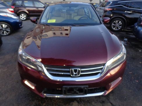 Used 2014 Honda Accord LX image 32