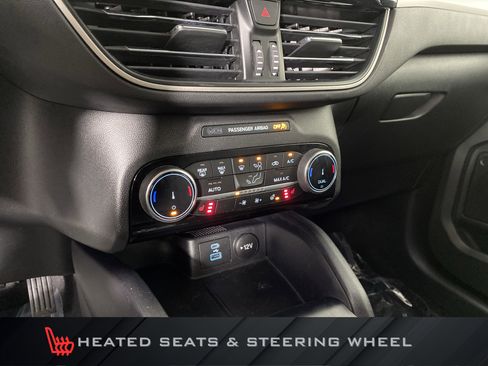 Used 2022 Ford Escape SEL image 5