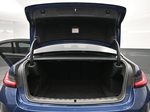 Used 2023 BMW 330i xDrive Sedan w/ Premium Package AWD/4WD image 17