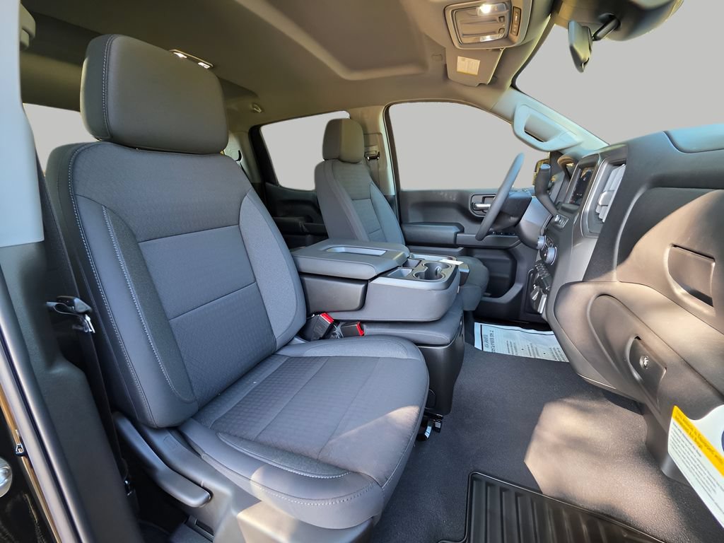 New 2026 Chevrolet Silverado 1500 Custom w/ Turbomax Blackout Package AWD/4WD image 9