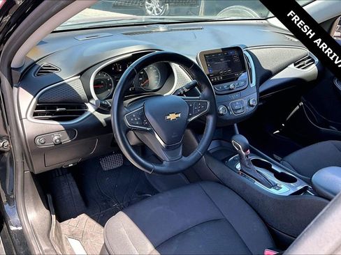 Used 2024 Chevrolet Malibu RS FWD image 16