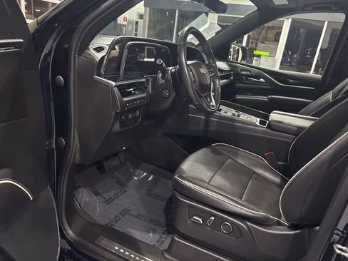 Used 2021 Cadillac Escalade Sport w/ Driver Assist Tech Package image 13