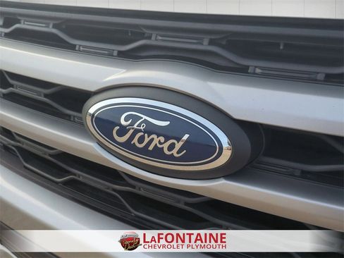 Used 2022 Ford Expedition XLT image 28