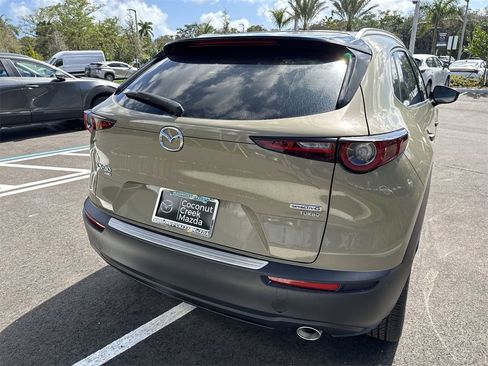 New 2024 MAZDA CX-30 Carbon image 26