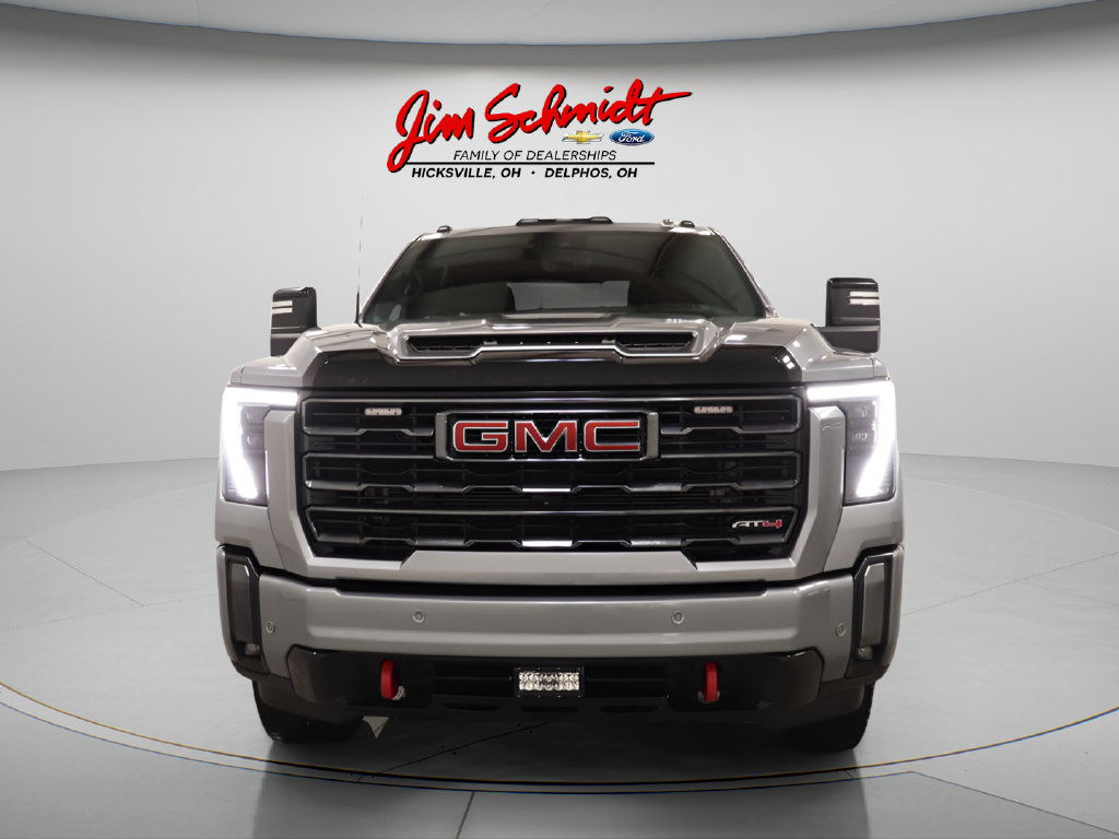 Used 2024 GMC Sierra 2500 AT4 w/ AT4 Premium Plus Package AWD/4WD image 3