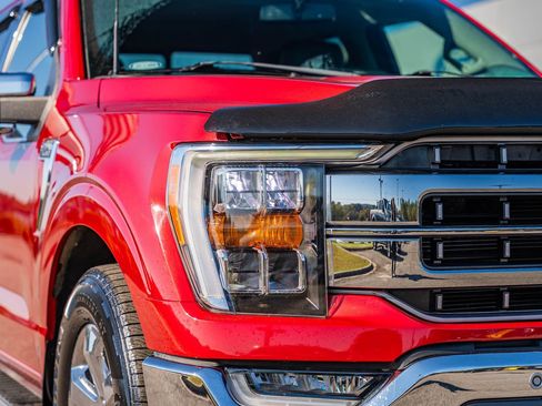 Certified 2022 Ford F150 Lariat image 9