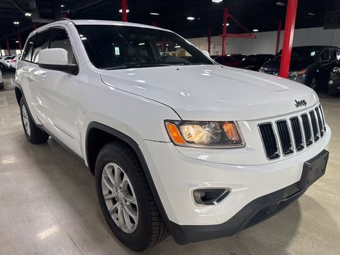Used 2015 Jeep Grand Cherokee Laredo w/ Quick Order Package 23E AWD/4WD image 8